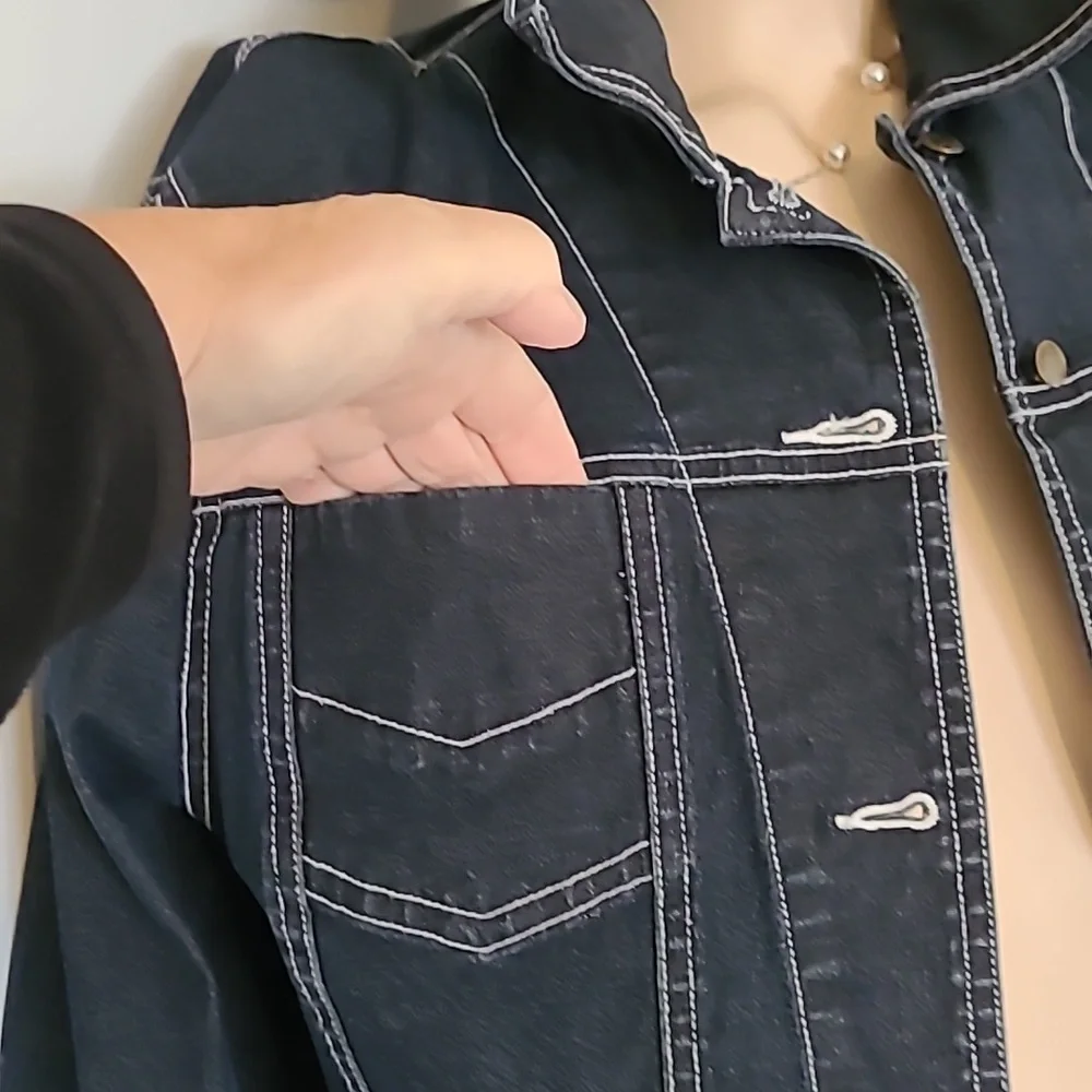 DEX Jean Jacket - Picture 3 of 9